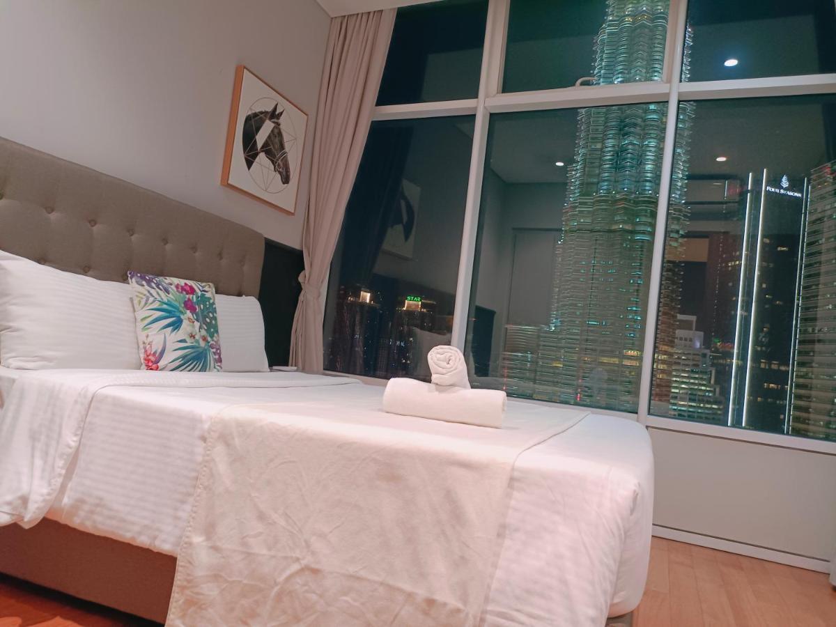 Sky Suites Klcc Kl Home Куала-Лумпур Экстерьер фото