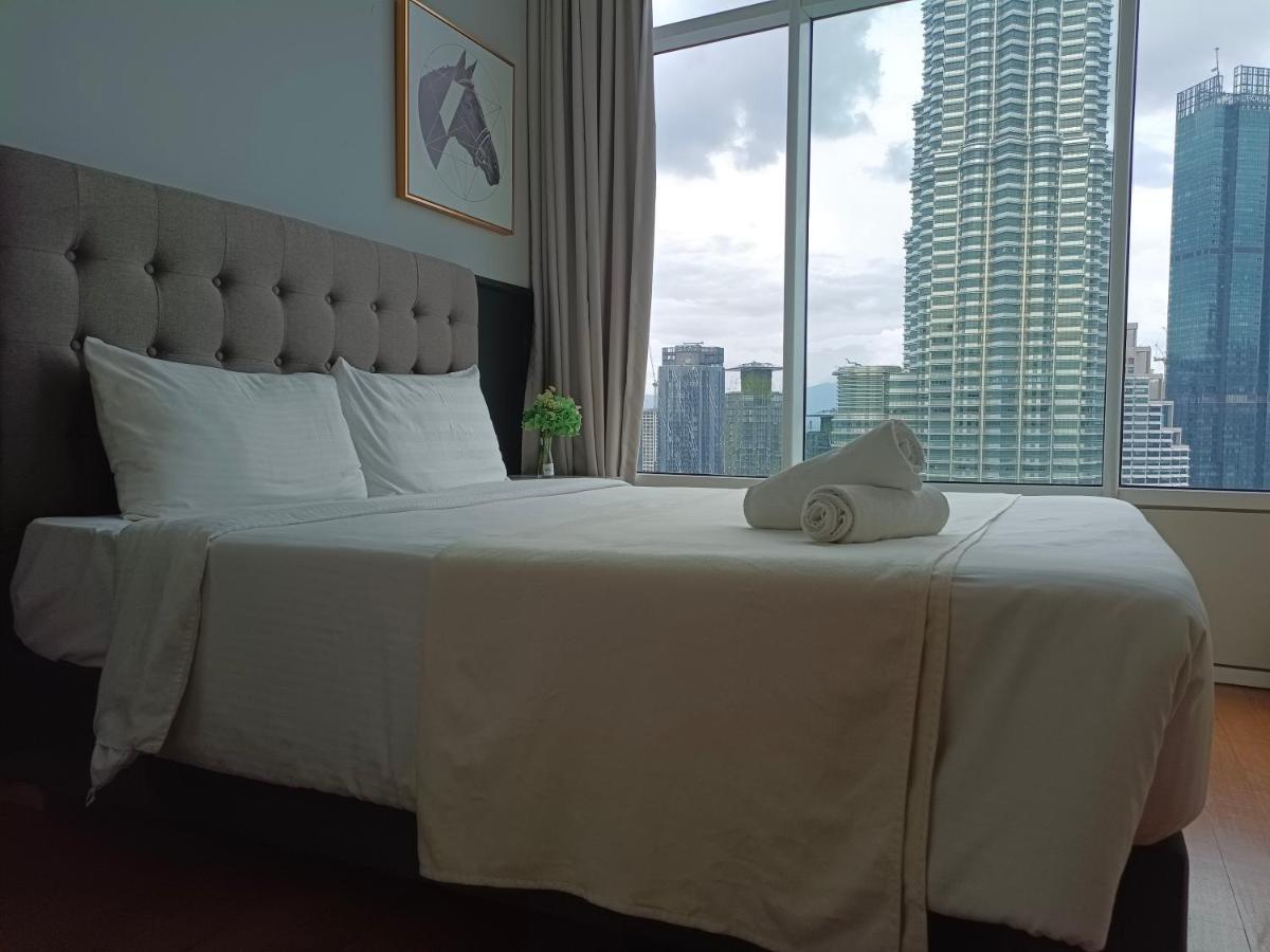 Sky Suites Klcc Kl Home Куала-Лумпур Экстерьер фото