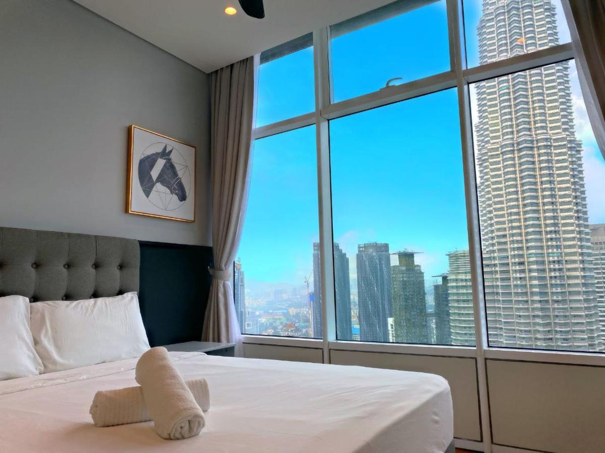 Sky Suites Klcc Kl Home Куала-Лумпур Экстерьер фото